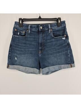 GAP 4" Curvy High Rise Jean Shorts in Medium Indigo Women's Size 8 / 28 Denim